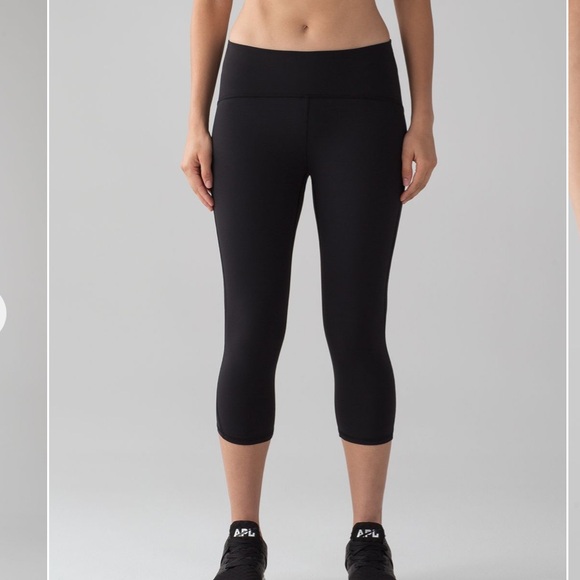 Lululemon Train Times High Rise Crop (17") Leggings Black size 4 - Picture 3 of 16